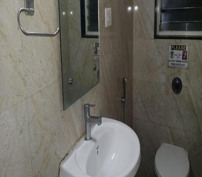 Hotel White House Пуне Екстер'єр фото