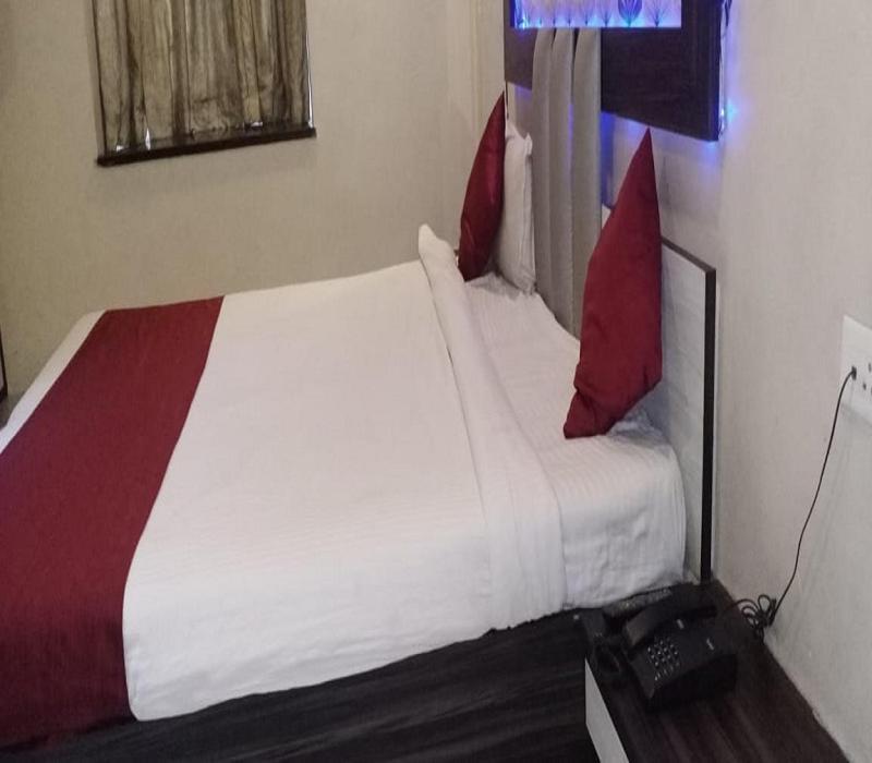 Hotel White House Пуне Екстер'єр фото